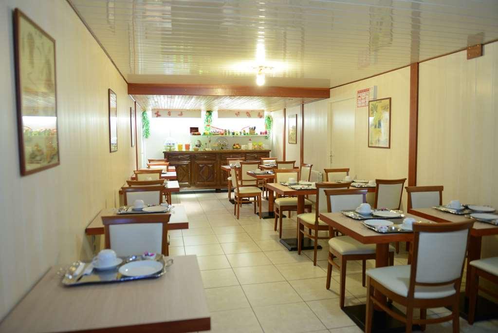 Best Western Flers Centre Gare レストラン 写真